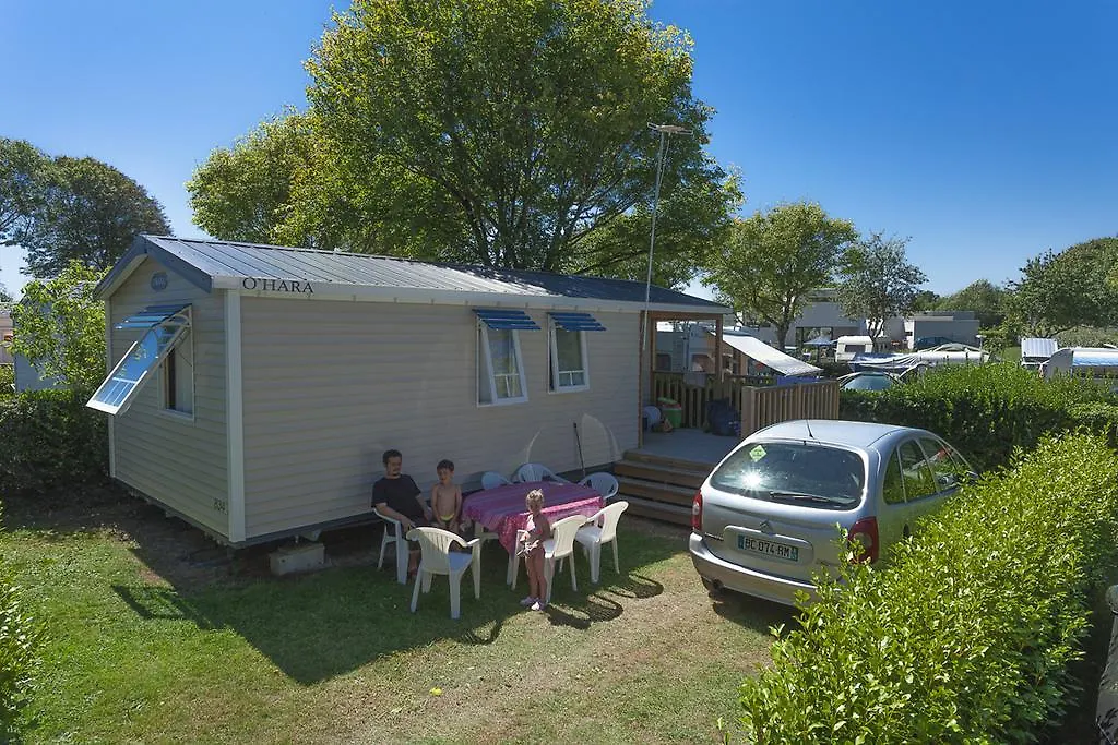 **** Campsite Camping Du Poulquer Villa Benodet France