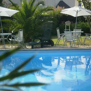 Hotel Les Bains De Riviera Bretonne